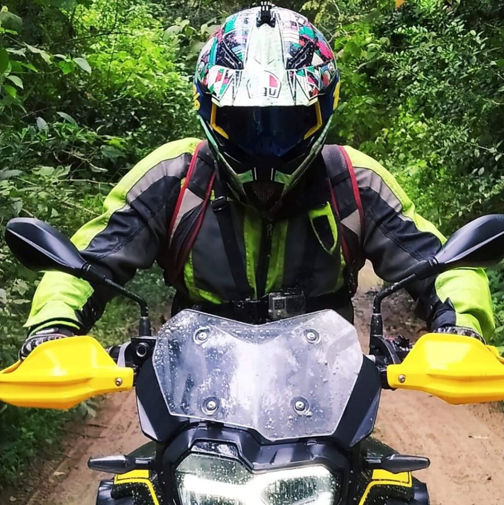 curso-off-road-para-moto-alto-cilindraje