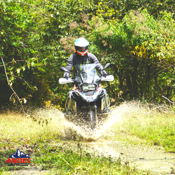 curso-off-road-moto-alto-cilindraje-colombia