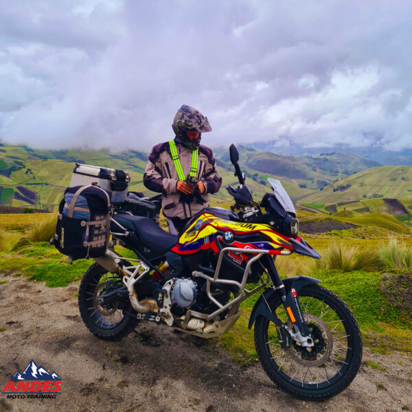 curso-off-road-moto-alto-cilindraje-colombia